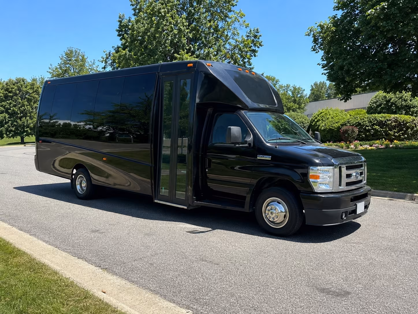 San Bernardino Bachelor & Bachelorette Transportation