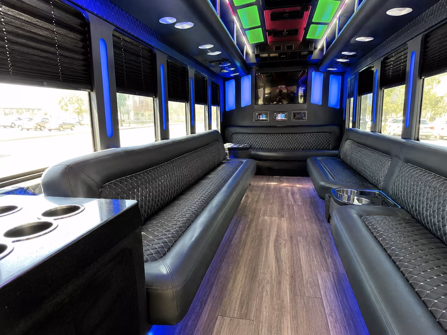 Colton Winery Tour & Pub Crawl Transportation