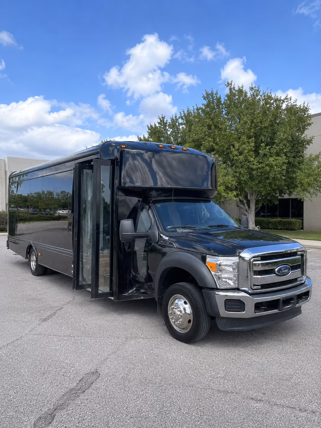 Hesperia Homecoming & Prom Party Bus Rentals