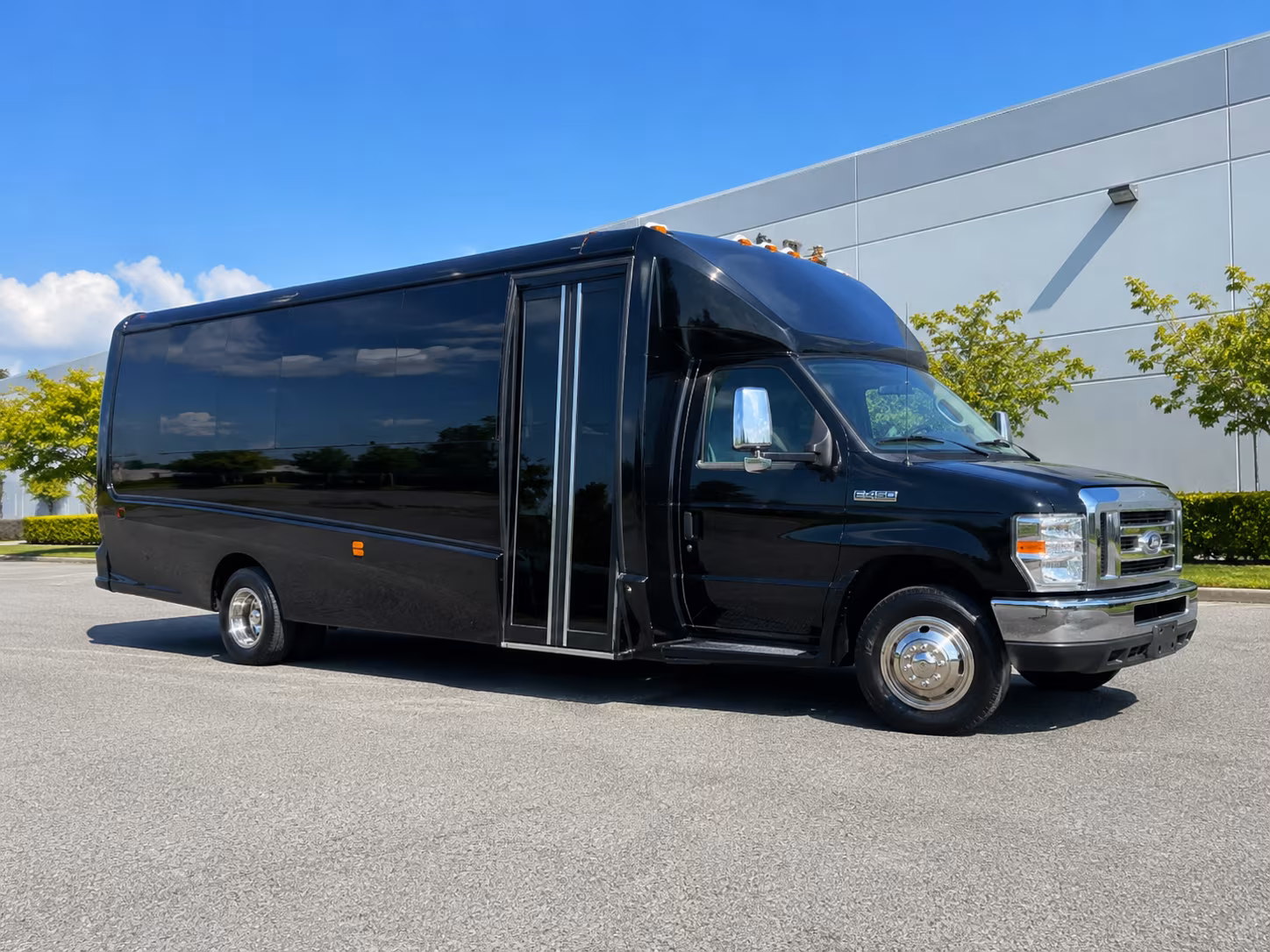 Redlands Homecoming & Prom Party Bus Rentals