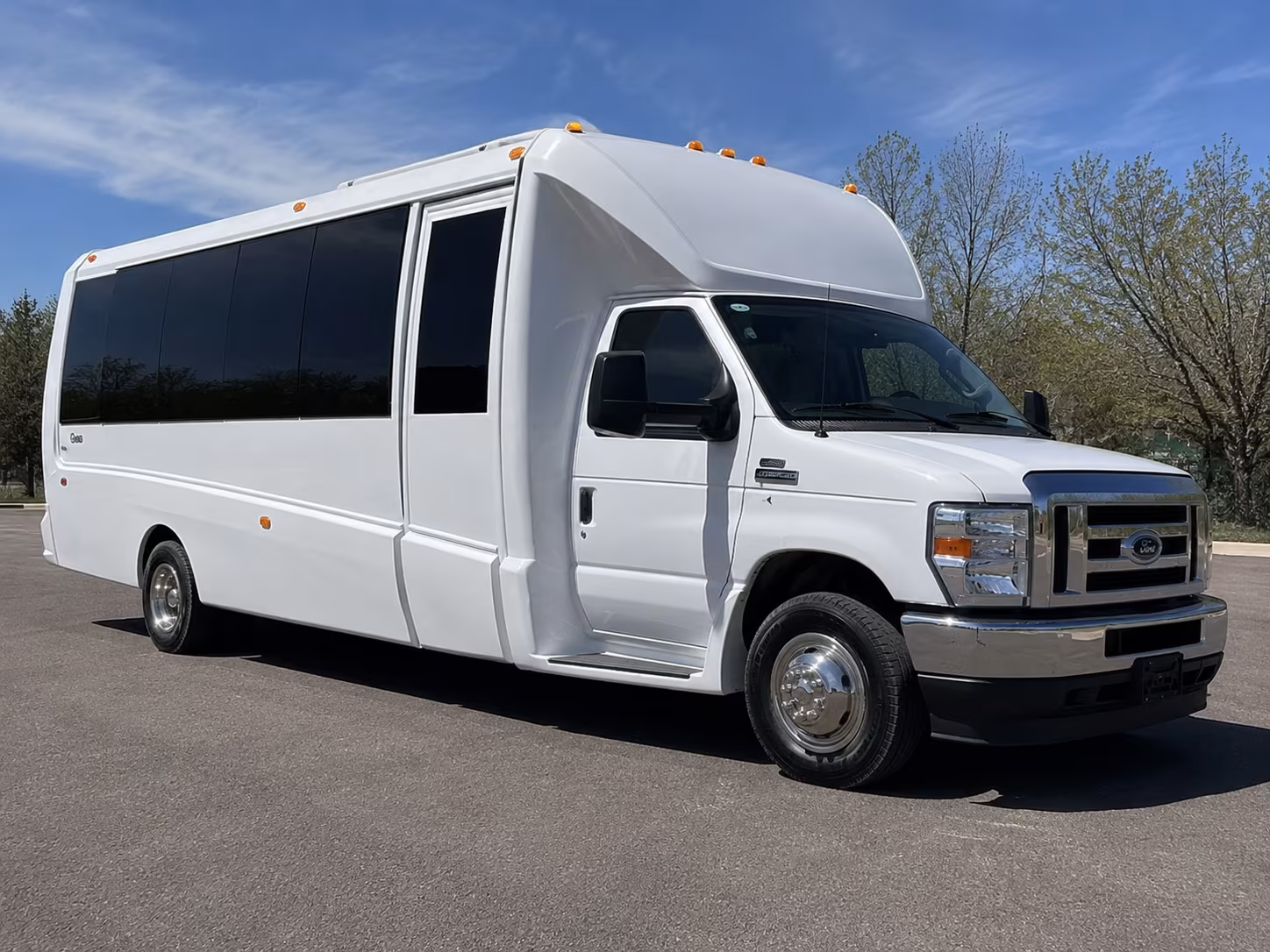 San Bernardino Winery Tour & Pub Crawl Transportation party bus exterior